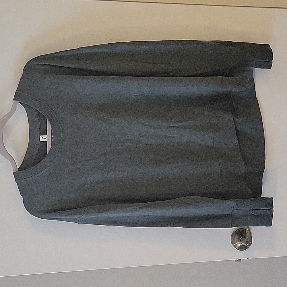 Athleta sweater Size Small